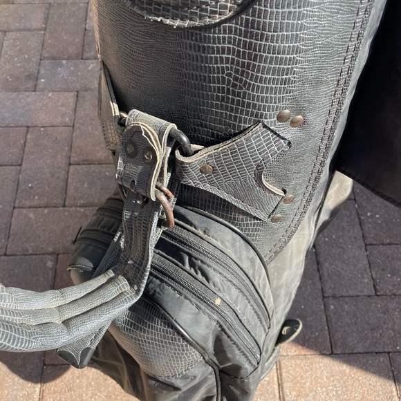 Club King Golf Cart Bag
With shoulder strap - Picture 10 of 12